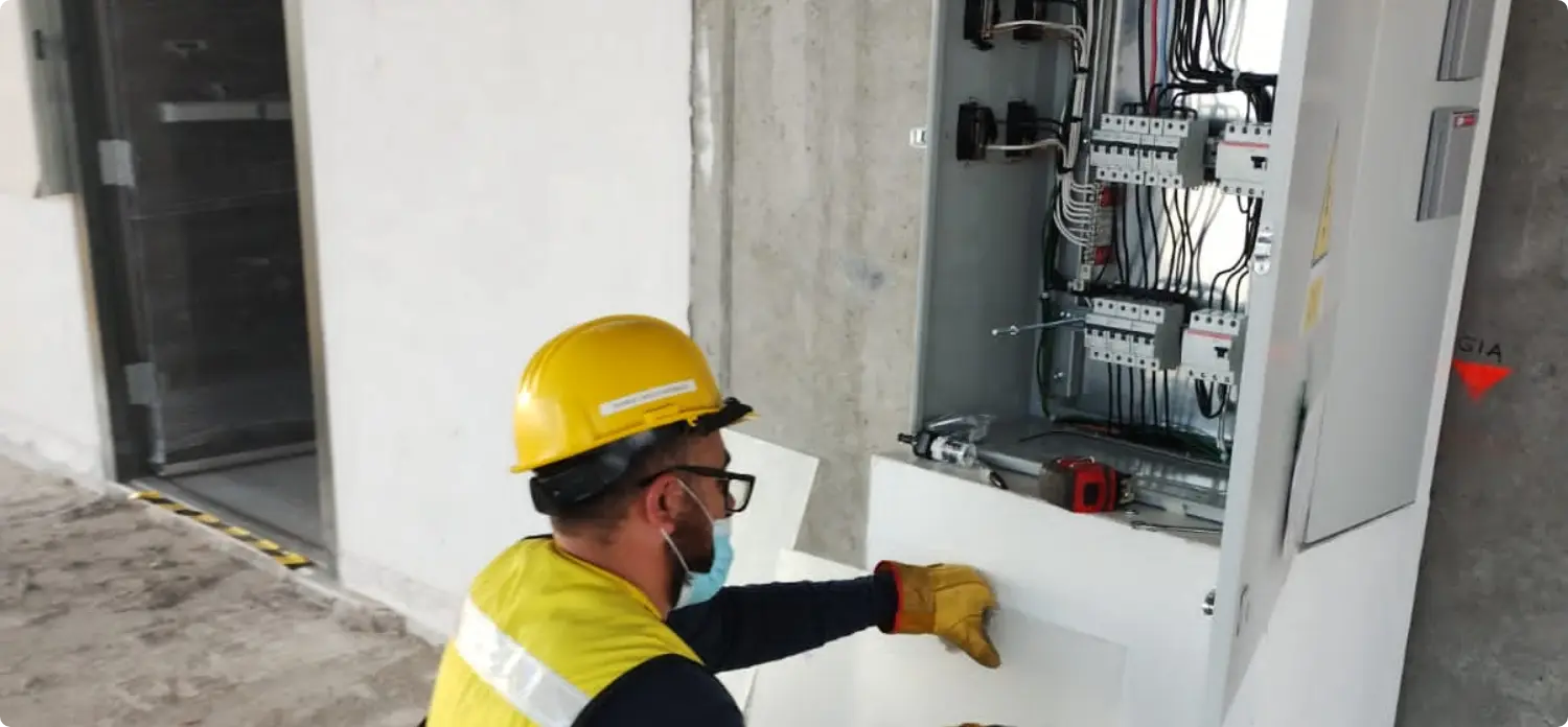 Venta y renta de tableros provicionales